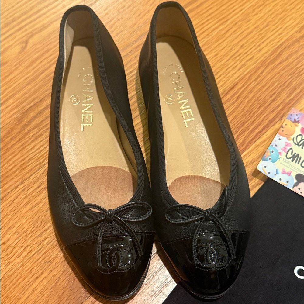 Chanel Black Ballerines size 36.5